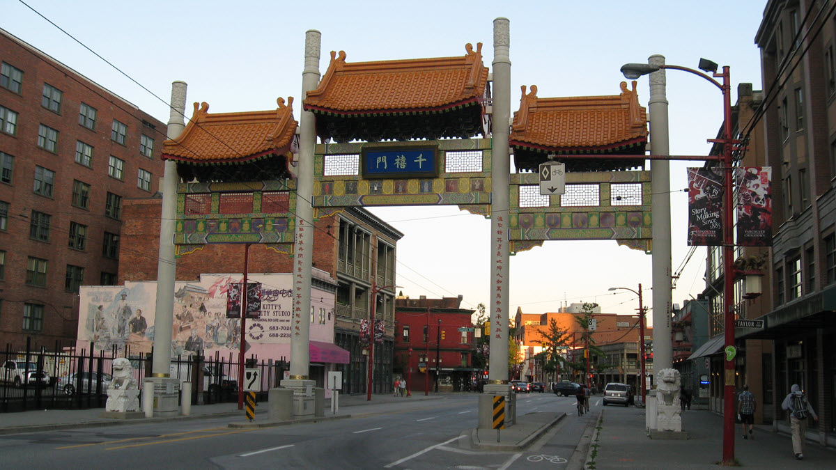 Millennium Gate Vancouver Chinatown