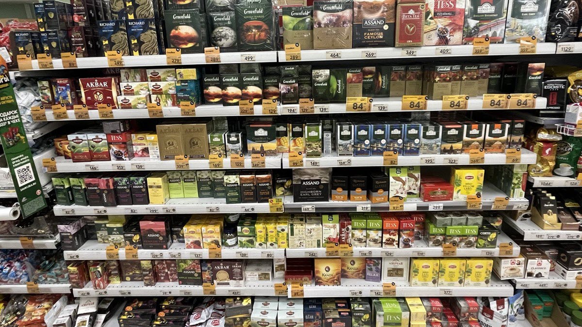 Well stocked tea aisle in Moscow grocery store.